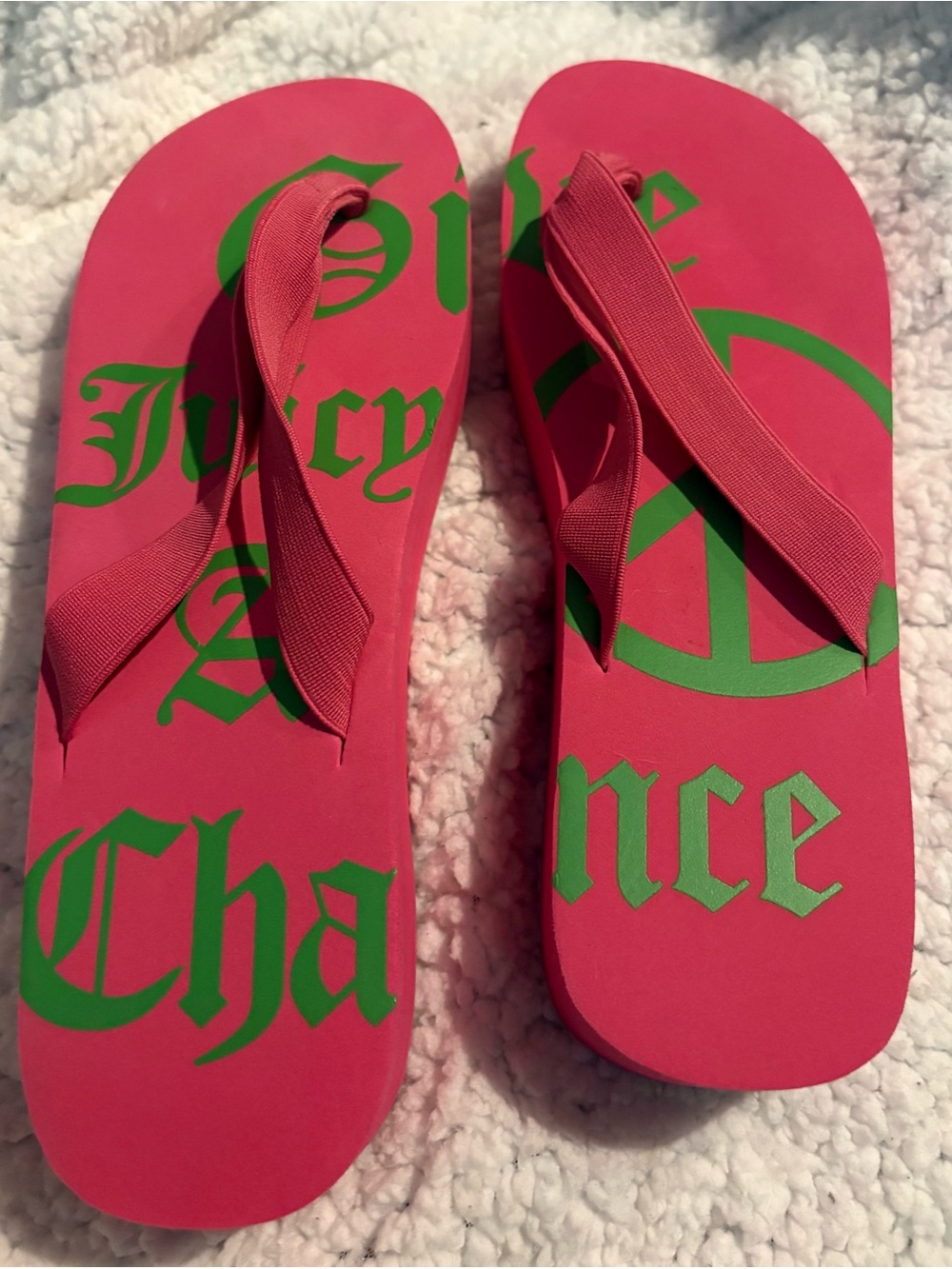 Juicy Couture Hot Pink Flip Flops with Green Logo Vintage
